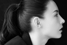 张柏芝黑白大片 中性风格与柔美特质混搭