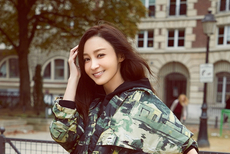 姚笛巴黎时尚写真曝光 气质文艺尽显淑女品格