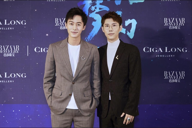 左起：演员_付嘉、Ciga Long品牌创始人兼珠宝设计师_龙梓嘉
