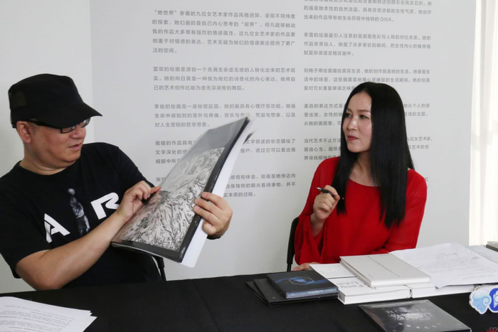“寻找最美灵魂天使——艺术网红季”首播直播间现场