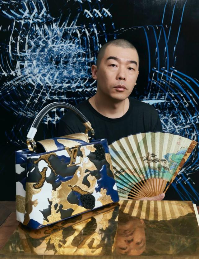 艺术家赵赵