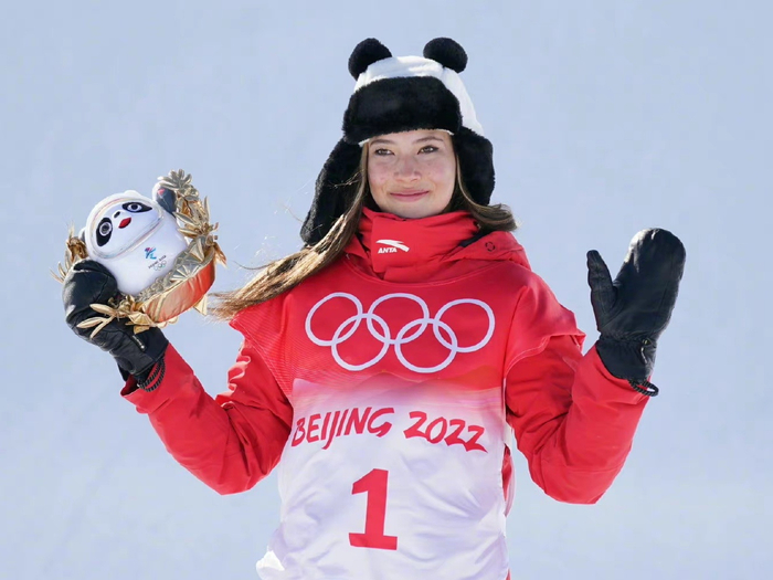 自由式滑雪女子U型场地技巧金牌