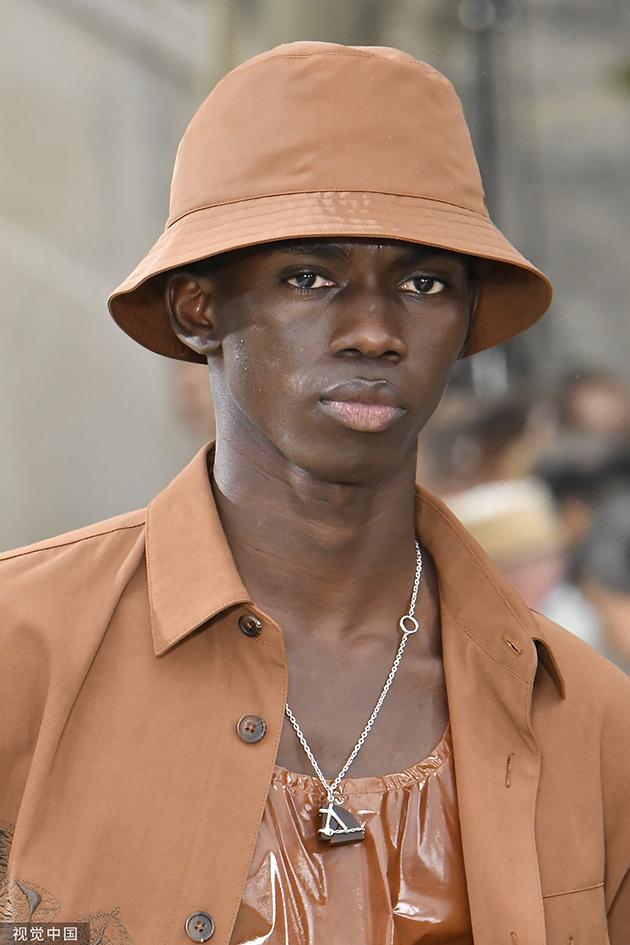 2023春夏巴黎男装周:Hermes 品牌秀场