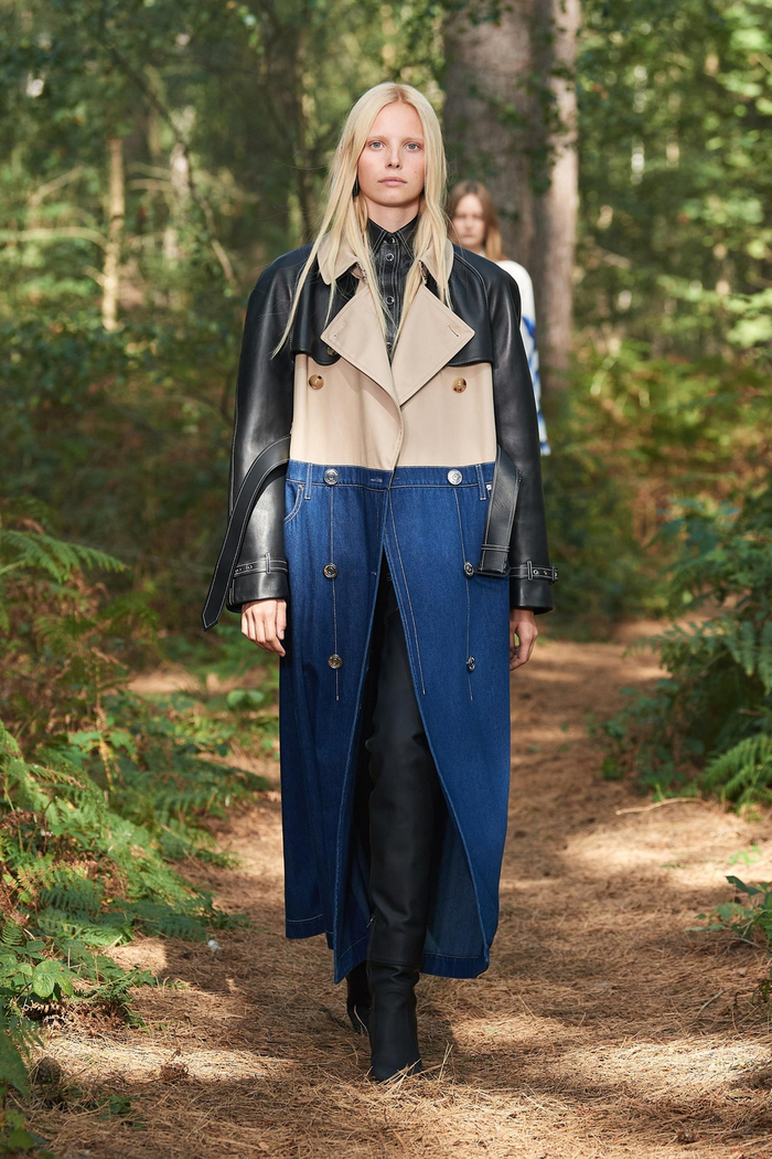 Burberry 2021春夏时装秀