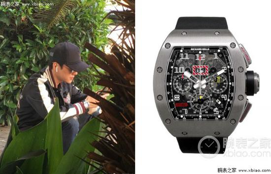 冯绍峰佩戴里查德米尔男士系列 RM 011 FLYBACK CHRONOGRAPH 腕表（类似款）