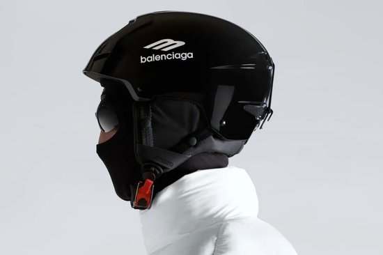  Via BALENCIAGA