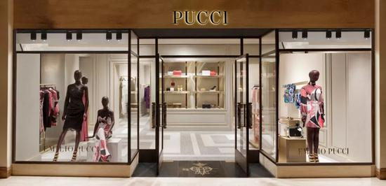 外媒曾透露法国奢侈品集团LVMH正在考虑出售旗下意大利品牌Pucci