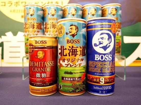 从左至右分别是日本东北、北海道和九州地域限定咖啡