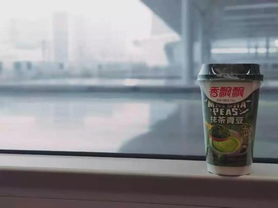 图/在高铁上