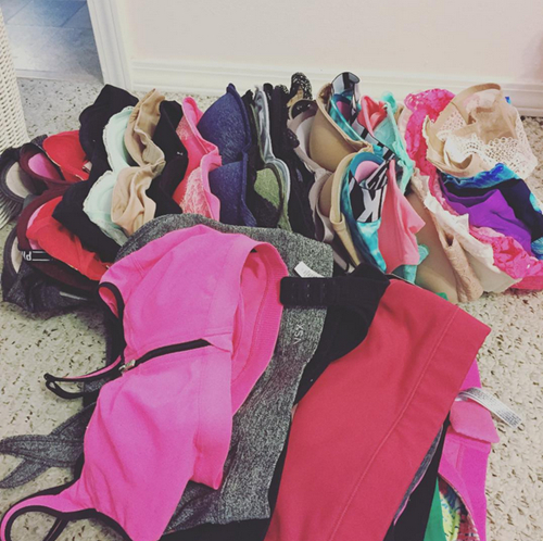 都是卖不出去最后内部处理的打折货呀。