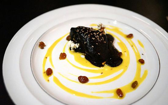 　黑魔力酱配鸡肉