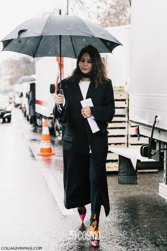 宋茜的开叉裤“走光”是假的 撩你才是真的