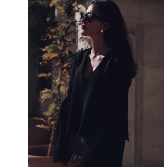 博主中的“一股清流”她的搭配不费力就高级时髦