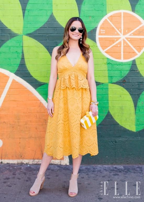 不够瘦的女生真的能靠穿裙子遮肉？她做到了