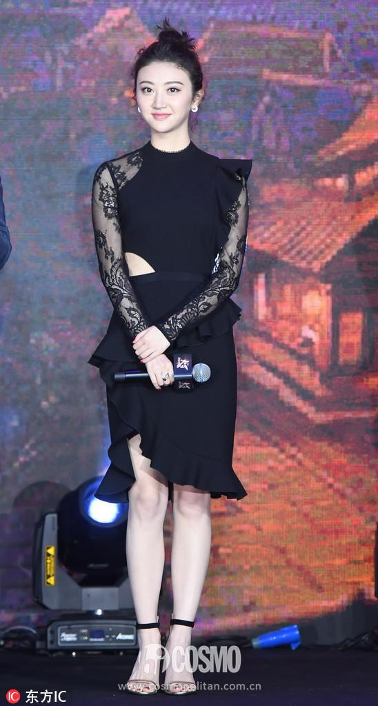 汤唯的黑色造型美得人神共愤！我们也能学