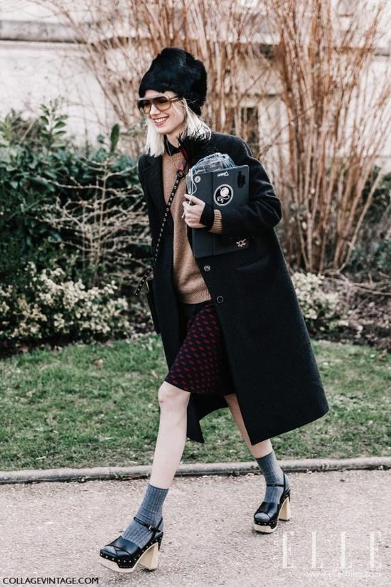 今秋买毛衣 当然是最温柔百搭的驼色毛衣