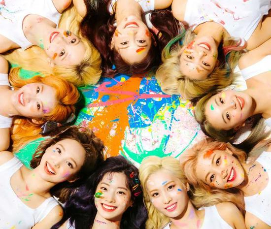 cr：ins@jypetwice_japan