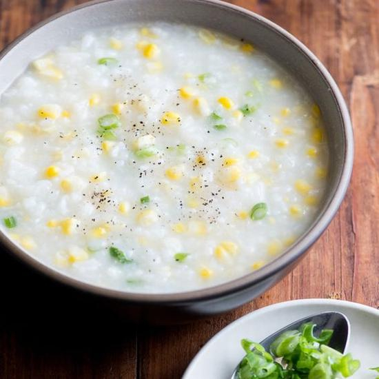 白米杂粮粥 图片来源www.foodandwine.com