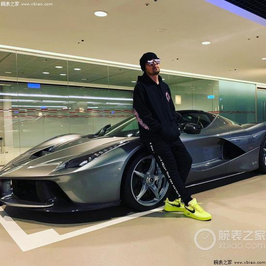 周杰伦和他的爱车