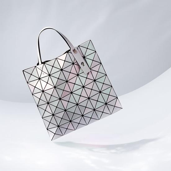 BAO BAO ISSEY MIYAKE 中国限定系列即将上市_手机新浪网