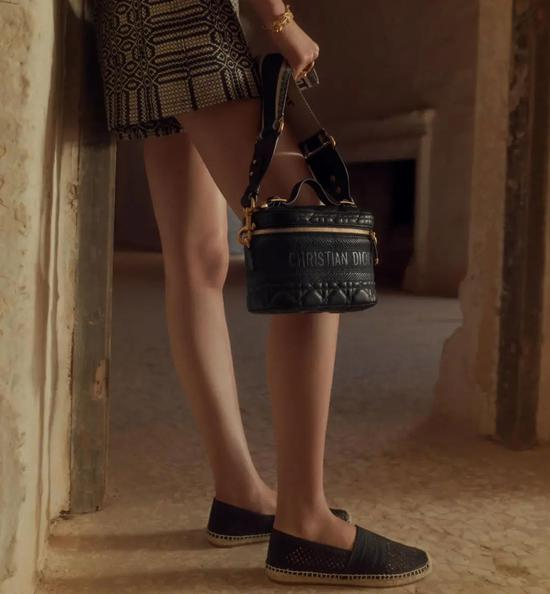 Christian Dior 的双 11 限定系列 　　图片来源：Christian Dior
