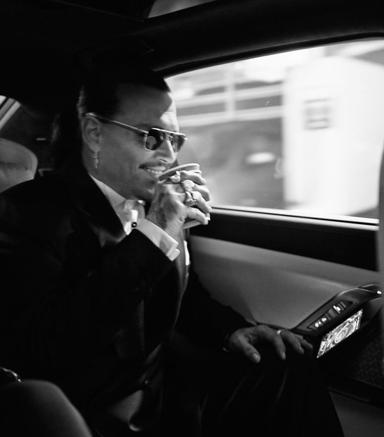 via Instagram@johnnydepp