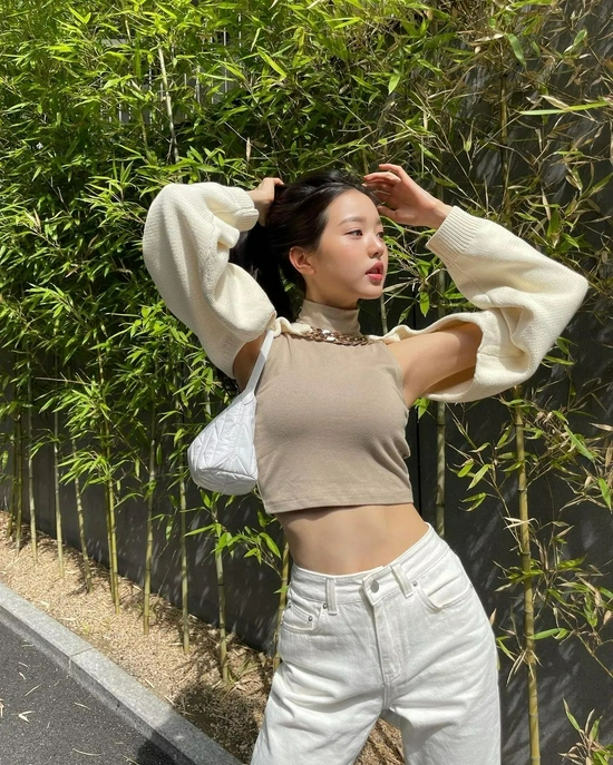 张元英