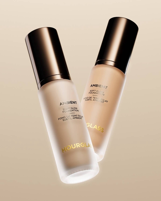 HOURGLASS发布全新雾光粉底液