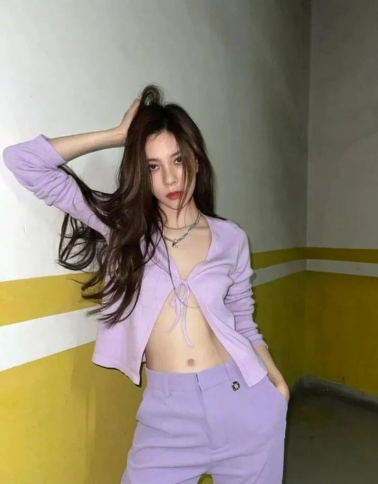 宋妍霏