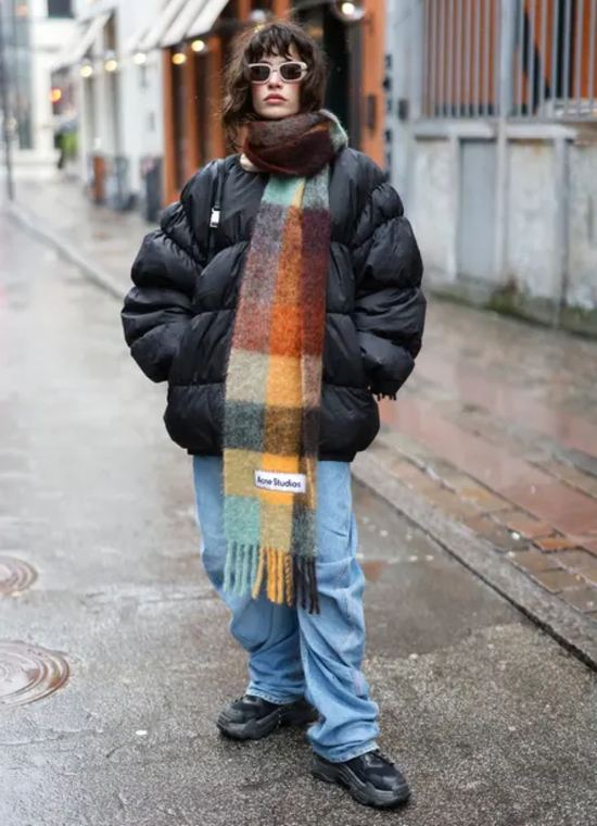 16Arlington Solaria / ACNE Studio