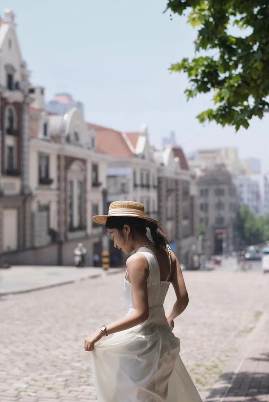 小红书：阿雪姑酿