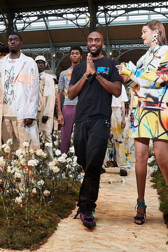 Virgil Abloh和“Off-White”品牌大秀