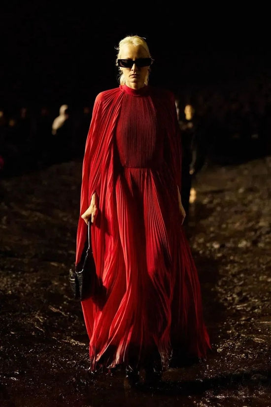  Balenciaga 2023春夏系列