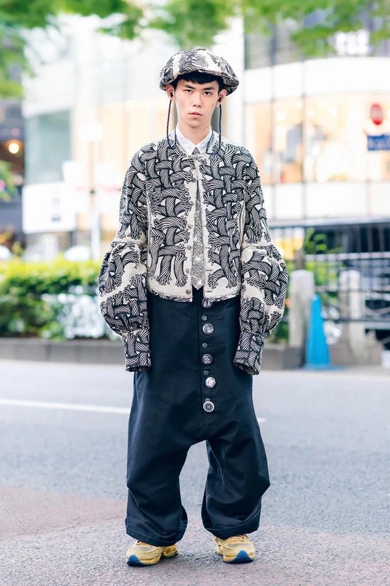  短款亚麻/ Via Tokyo Fashion