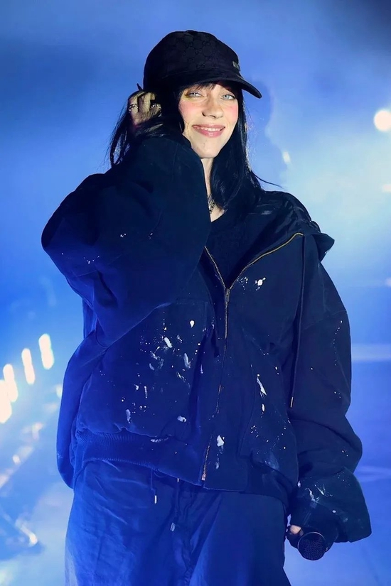  Billie Eilish&nbsp;/ Via&nbsp;VOGUE