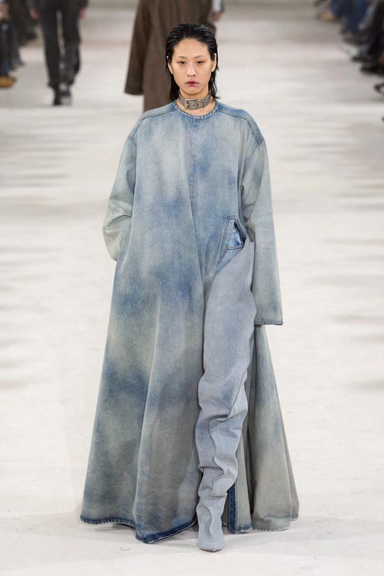  Y/Project Fall 2023 Ready-to-wear