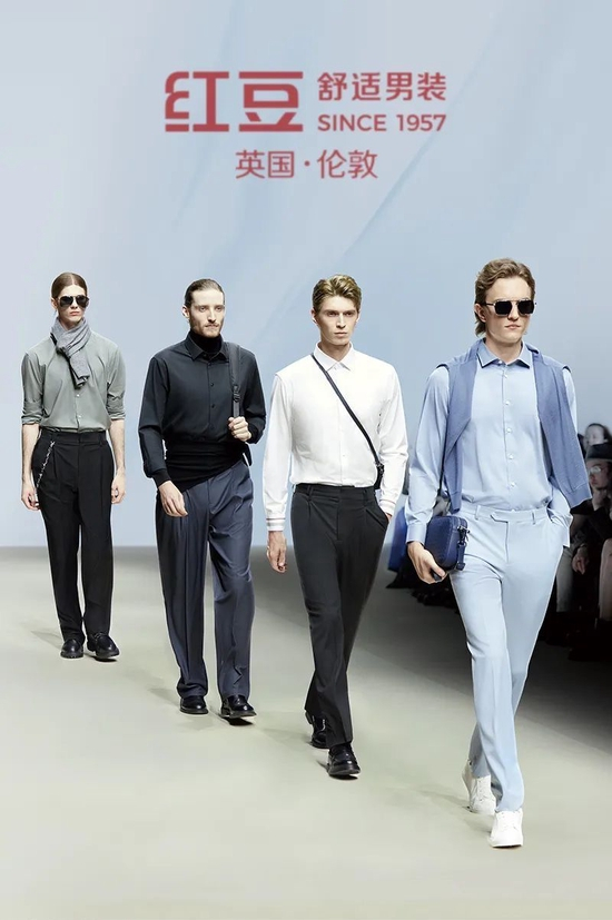 图片来源：红豆男装