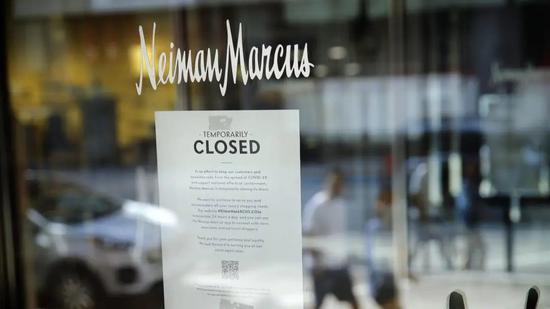 Neiman marcus discount 倒闭