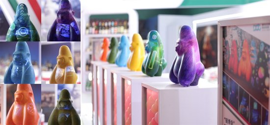 匈牙利艺术家科·费伦茨（Kö Ferenc）与中国艺术家袁泽铭共创作品