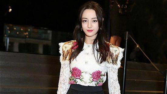 Dolce & Gabbana亚太区品牌大使迪丽热巴