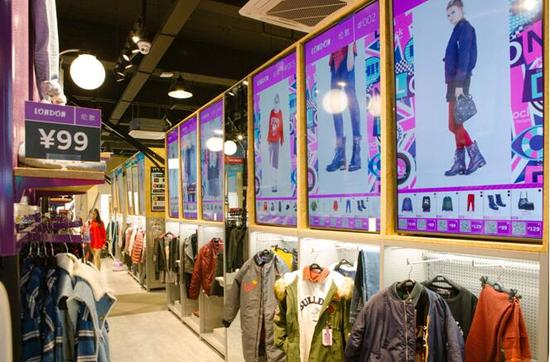 图1&nbsp; STREET UNION &nbsp;创新的店铺陈列