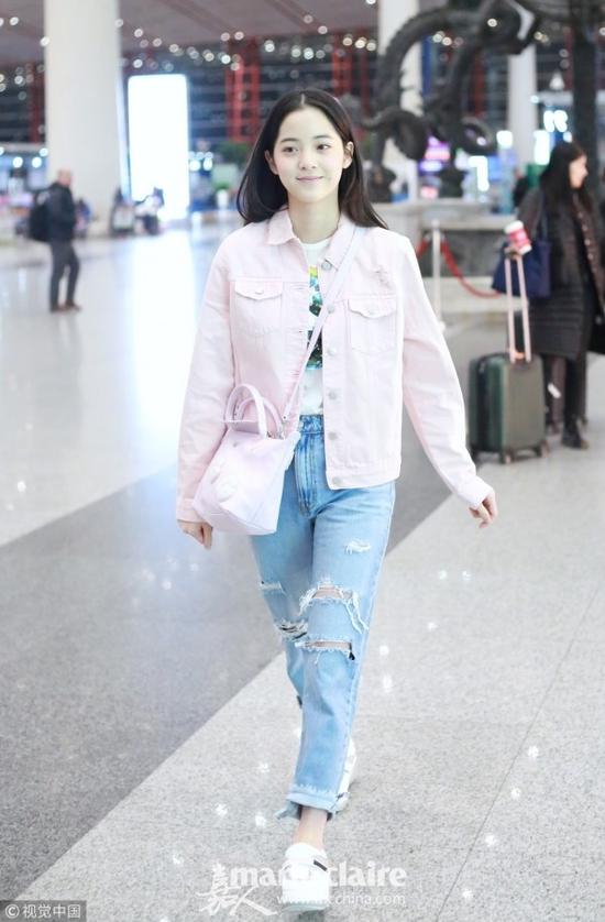 让我们换上缤纷多彩的LOOK欢度节日吧