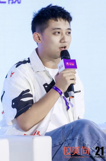 短视频商业力TOP达人@不知九儿