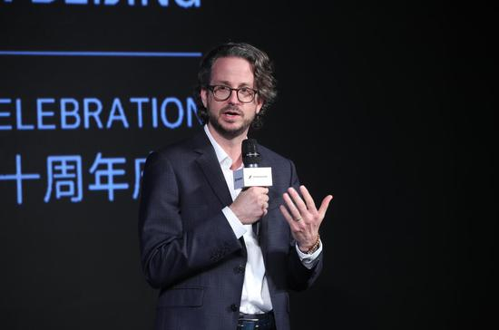 森海塞尔全球CEO Daniel Sennheiser为来宾分享森海塞尔包括中国市场在内的全球发展现状与未来愿景