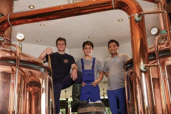 普拉那啤酒坊餐厅环境及酿酒师团队