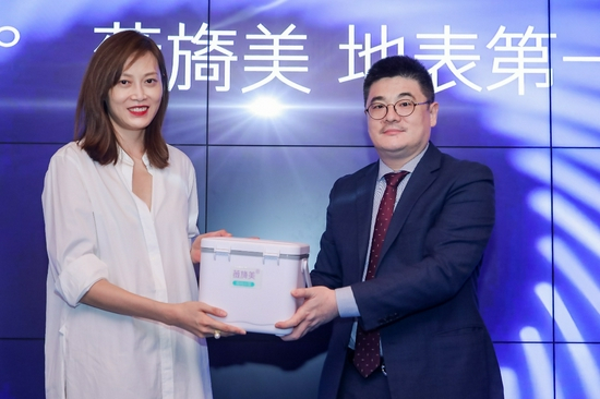 　薇旖美®极纯Ⅲ型的现场传递仪式
