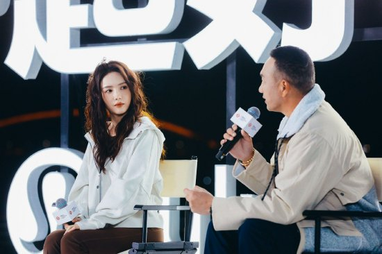 lululemon“对话：一起好状态”