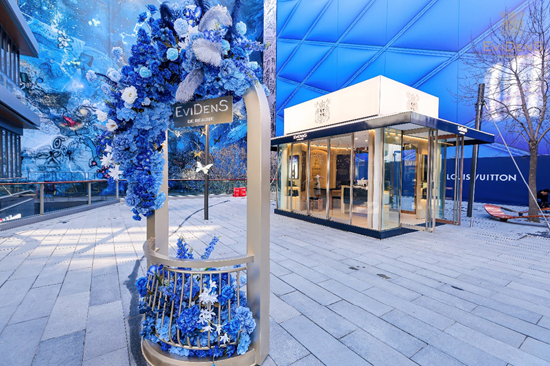 EviDenS de Beauté 伊菲丹南法纯净之源快闪体验店及店外打卡陈列区