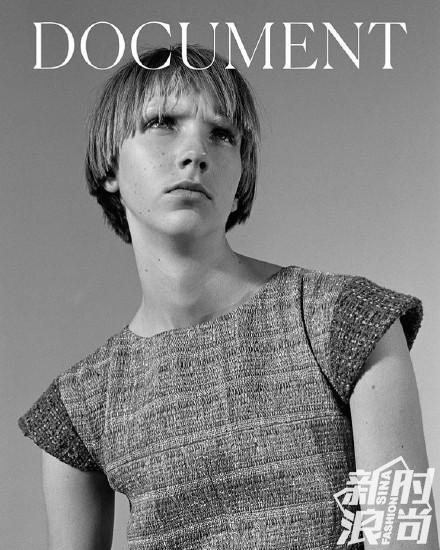 杂志《DOCUMENT》封面上的Bente Oort