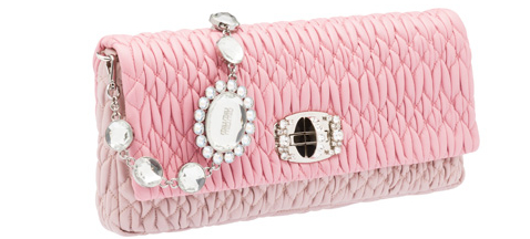 　　15年MIUMIU假日纳帕羔羊皮手袋